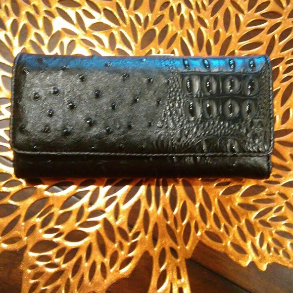 💎 NWOT wallet 💎 - Picture 2 of 5